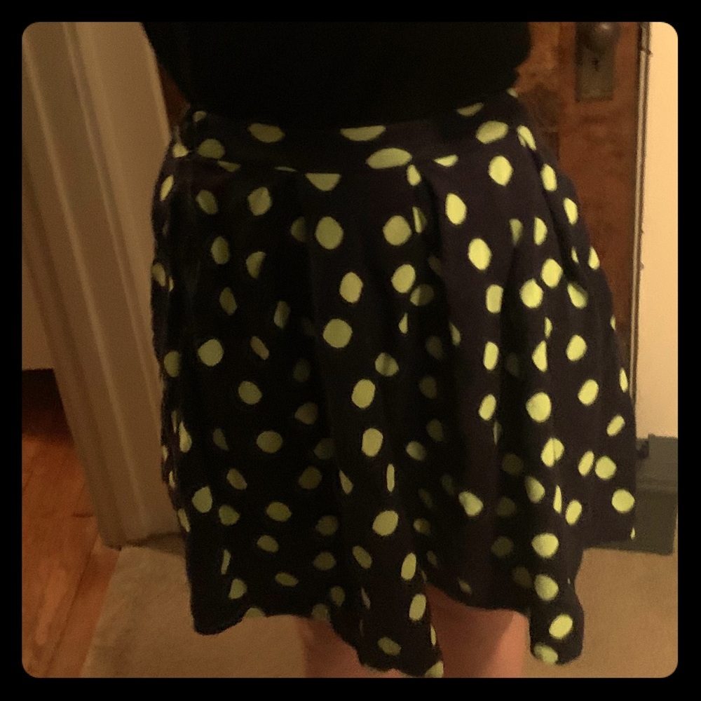 Marc by Marc Jacobs XS navy polka dot skirt